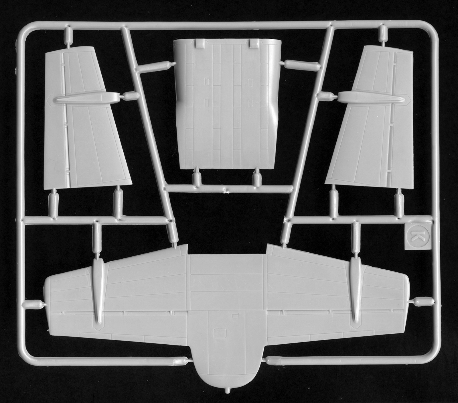 A&A Model 4401 1/144 An-22 Heavy Turboprop Transport Parts Image 08