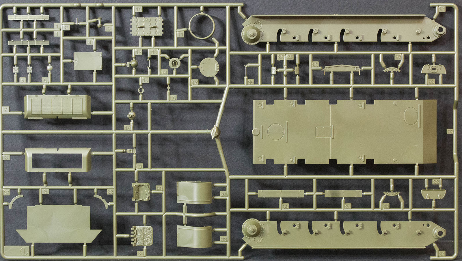 MRC/Academy 13505 1/35 T-34/76 No.183 Factory Production Parts Image 03