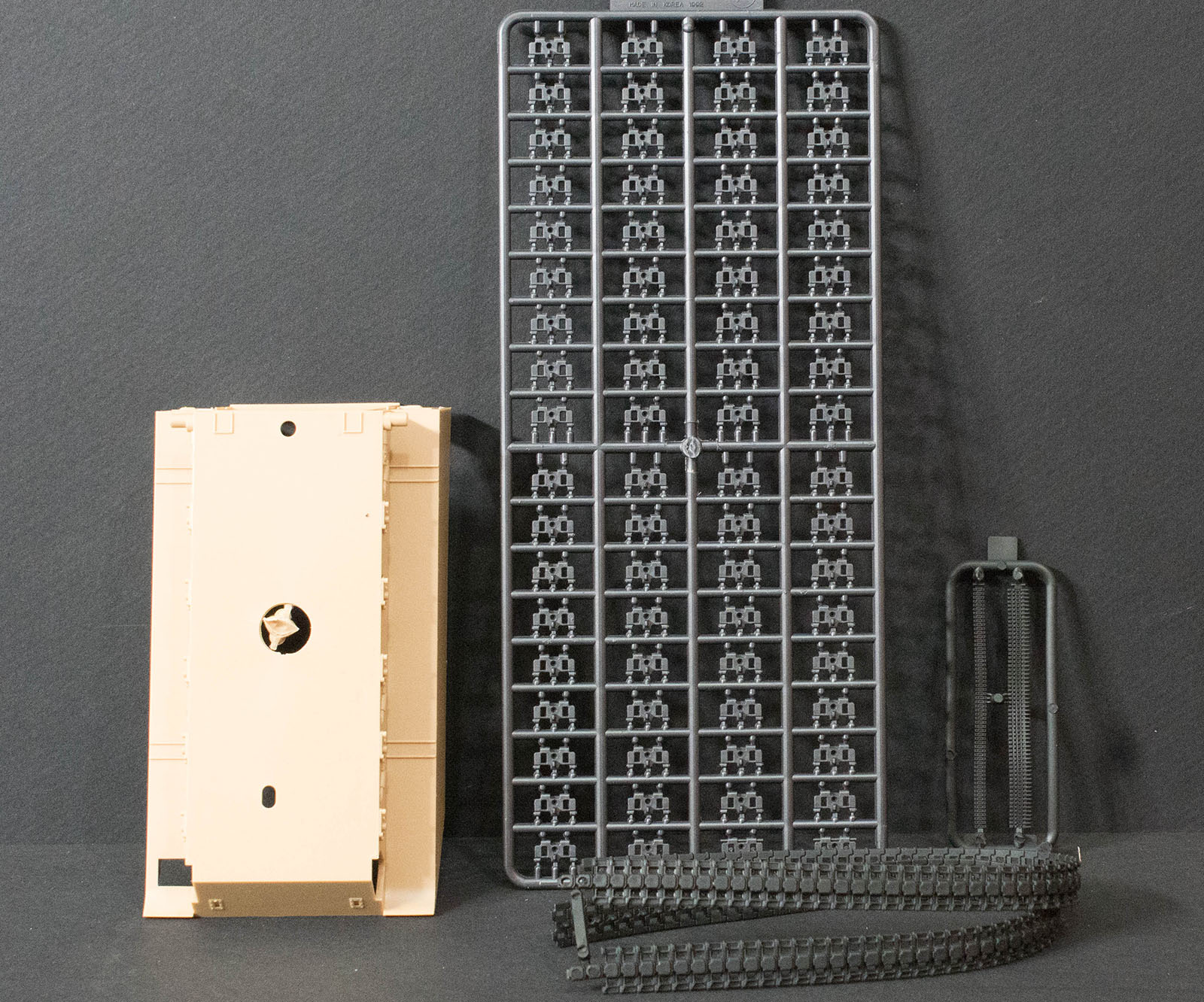 Academy 13507 1/35 M163 Vulcan Parts Image 01