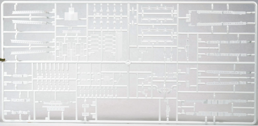 Academy 14214 1/700 RMS Titanic First Look Image 03