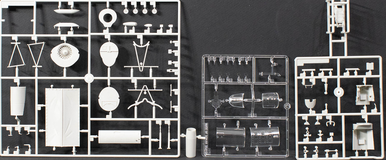 AFV Club 48112 1/48 U-2A 'Dragon Lady' Parts Image 04