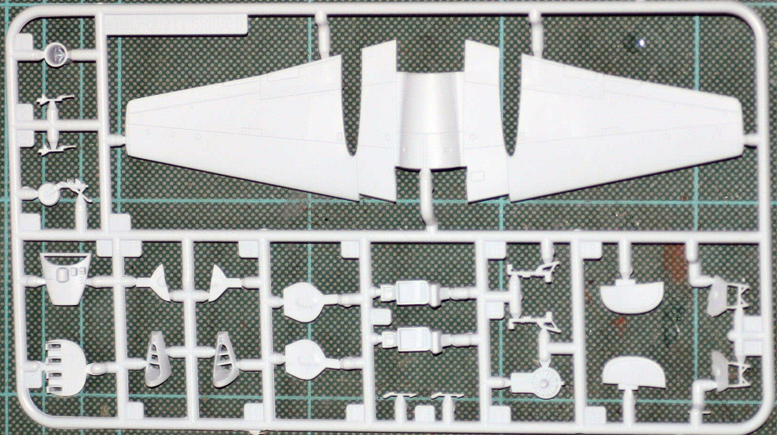 Airfix 2058 1/72 Vampire T.11 Parts Image 02