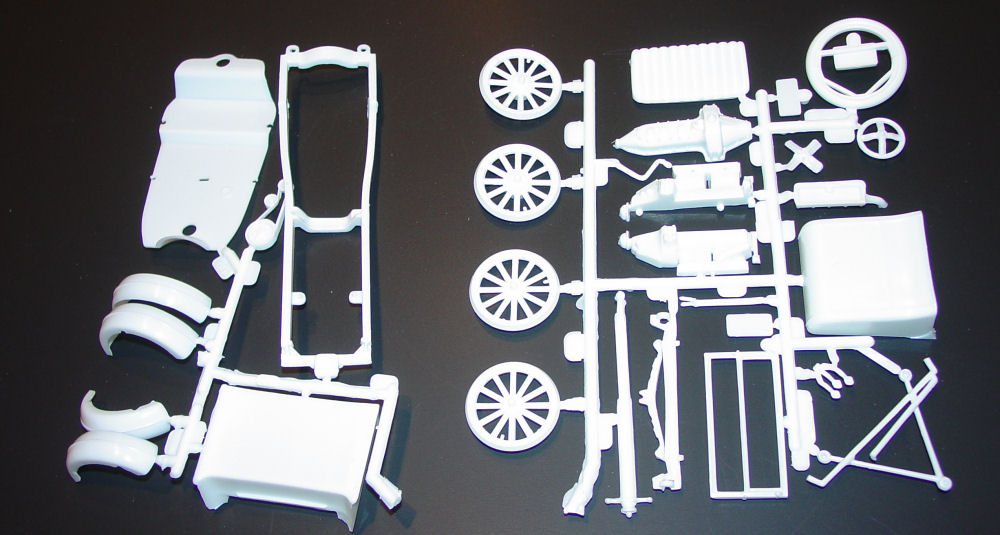 AMT 0670 1/25 1925 Ford 'Tall T' Parts Image 03