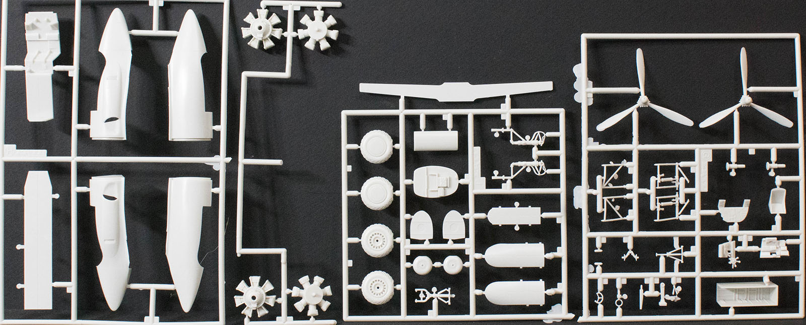 AMT 8894 1/48 A-20G Havoc Parts Image 02