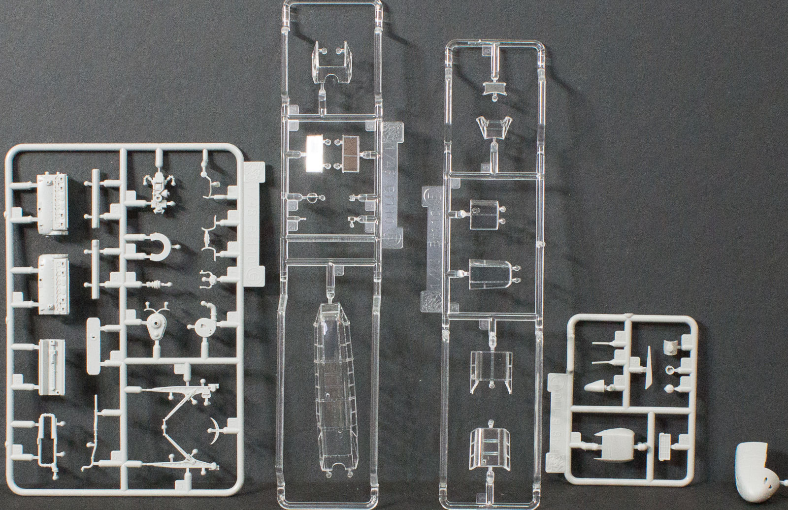 DML 5560 1/48 Bf 110E-2 Tropical Parts Image 04