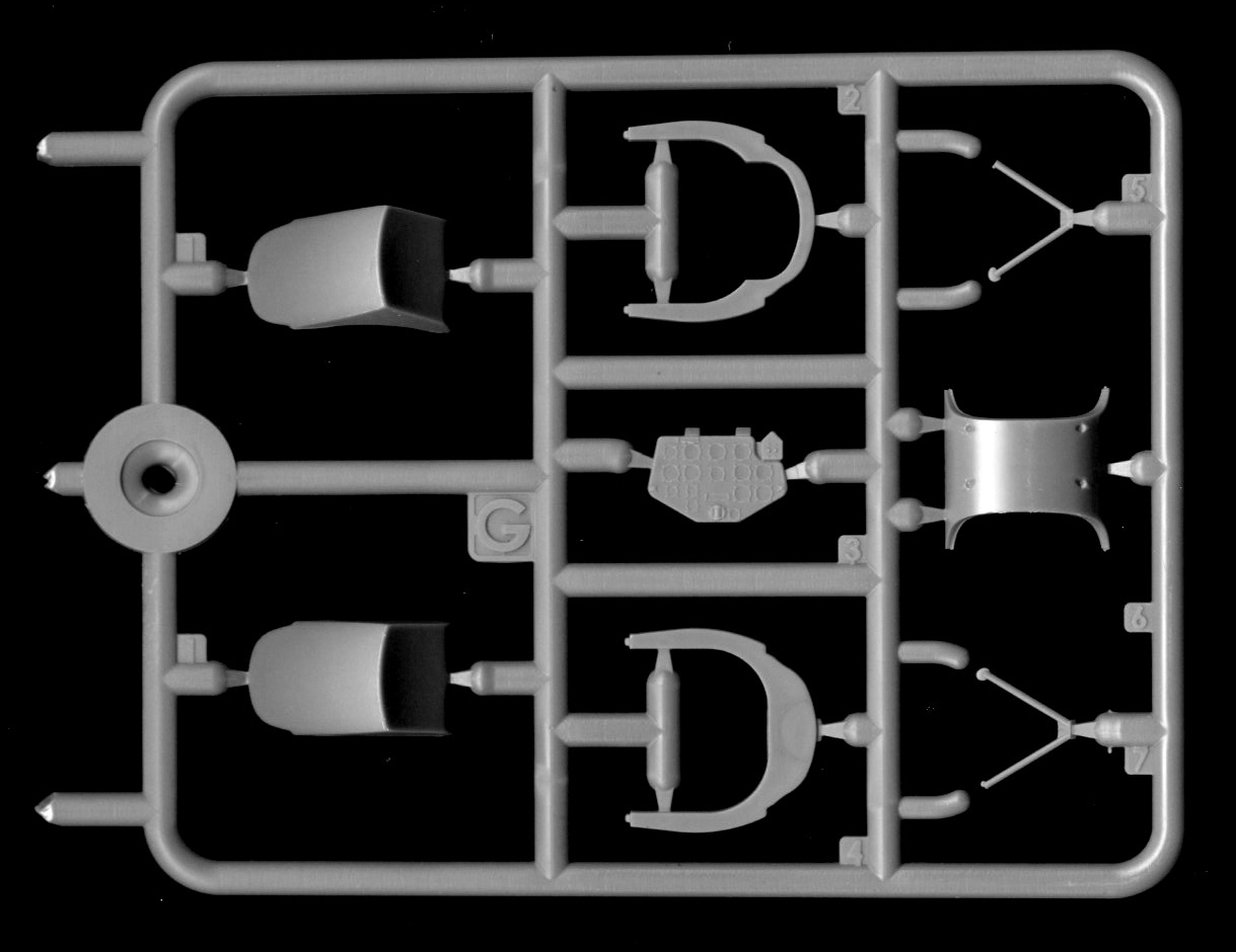 Dora Wings 48036 1/48 Curtiss-Wright CW-22B Parts Image 07