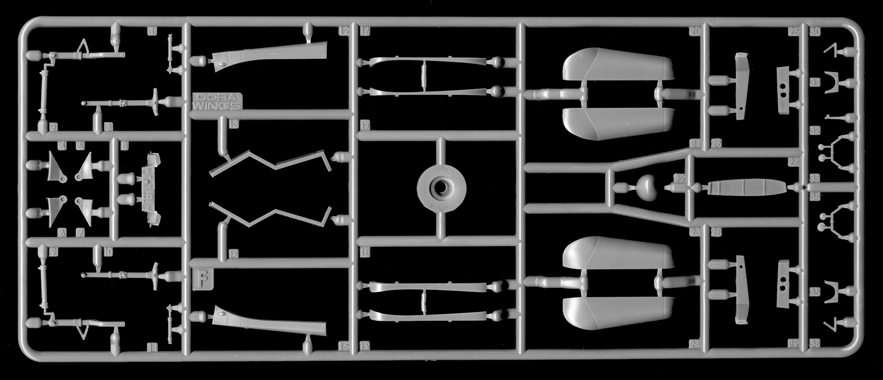 Dora Wings 48049 1/48 Curtiss-Wright CW-22A Parts Image 06