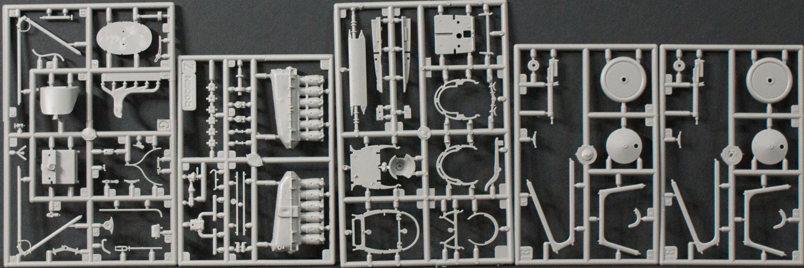 Encore Models 32004 1/32 Blue Max Pfalz Parts Image 03