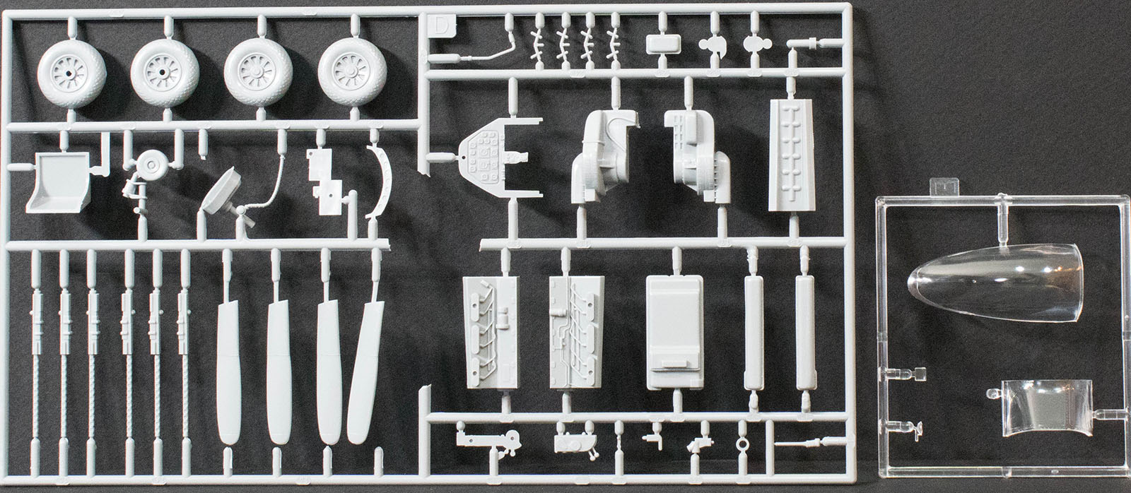 Hasegawa 08244 1/32 P-51D Mustang w/Rocket Tubes Kit First Look Image 04