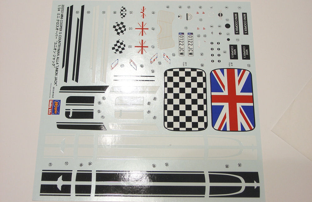 Hasegawa 20253 1/24 Mini Cooper S Countrymen All4 Union Jack Kit Image 07