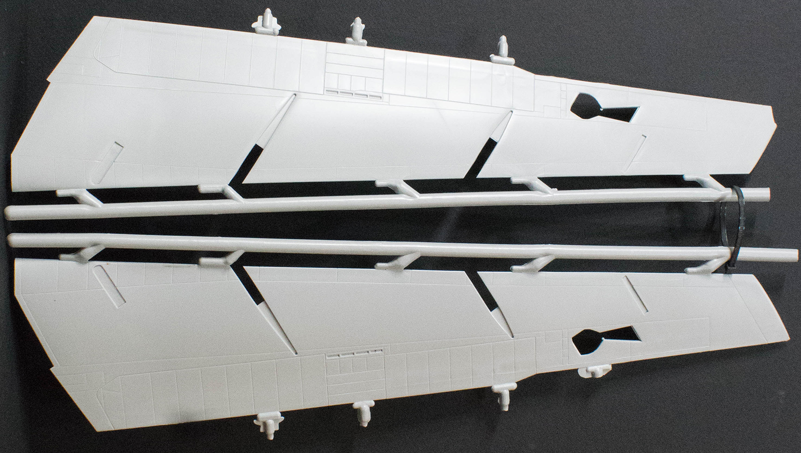 Italeri 1378 1/72 B-52G Stratofortress Parts Image 02