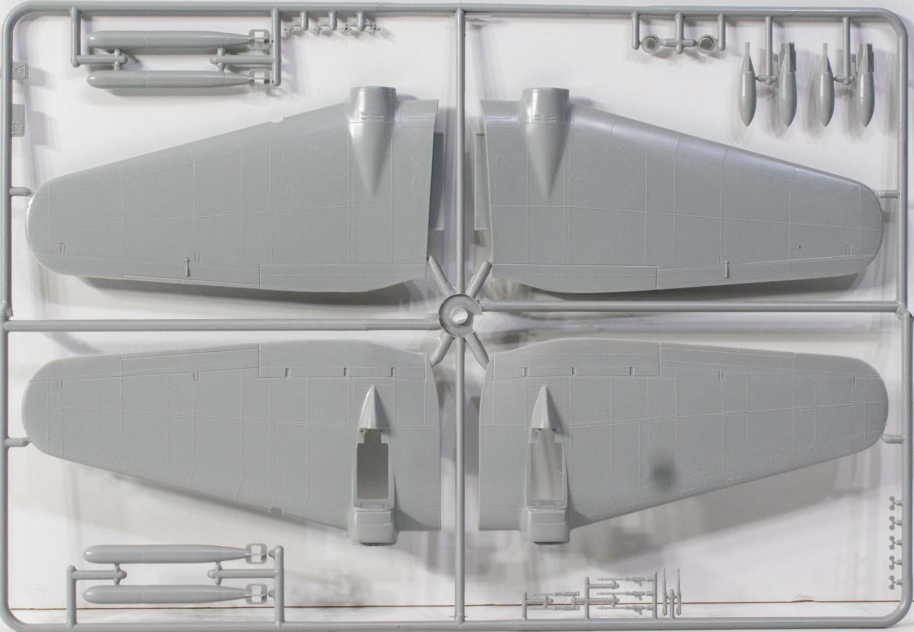 Italeri 1436 1/72 Heinkel He 111H Parts Image 02