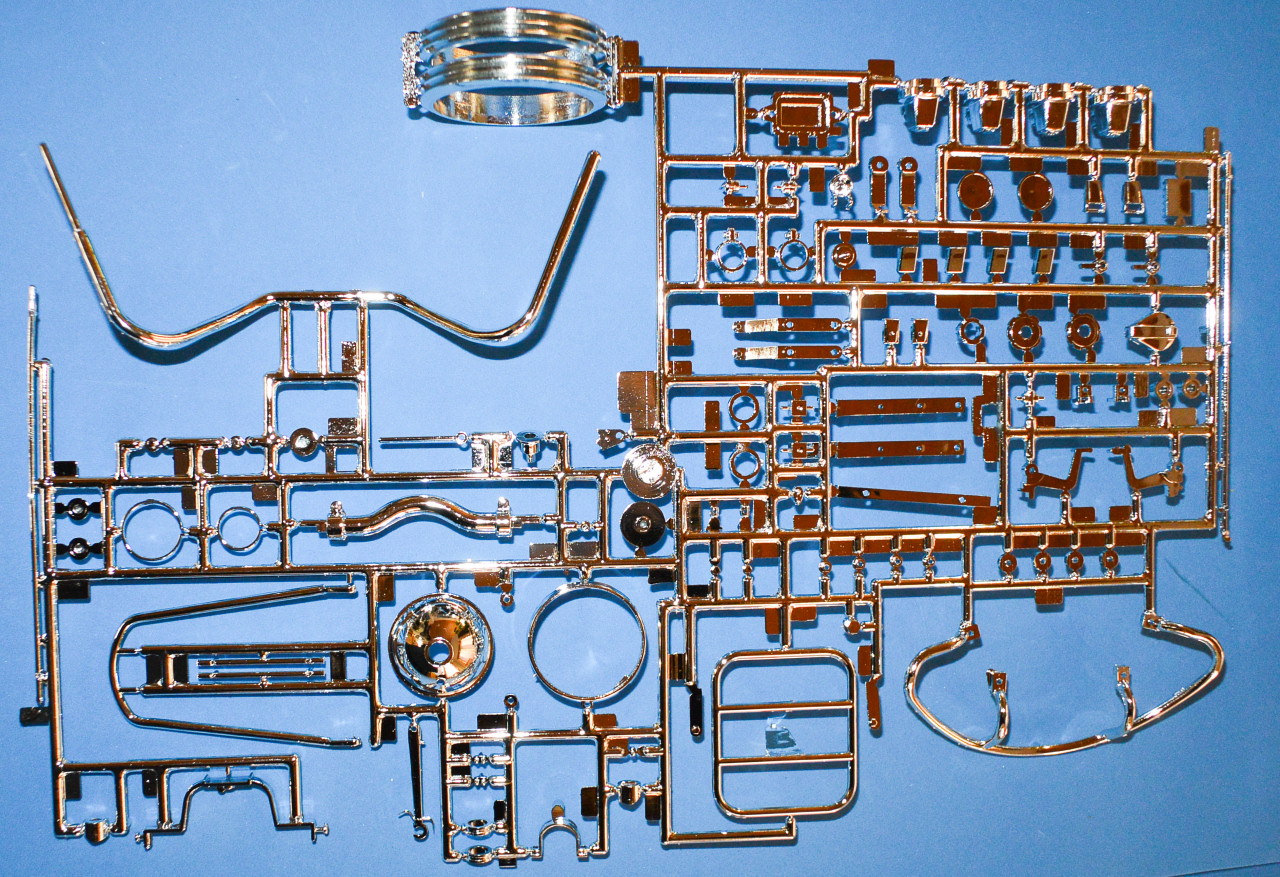 Italeri 4513 1/6 Moto Guzzi V850 California Parts Image 17