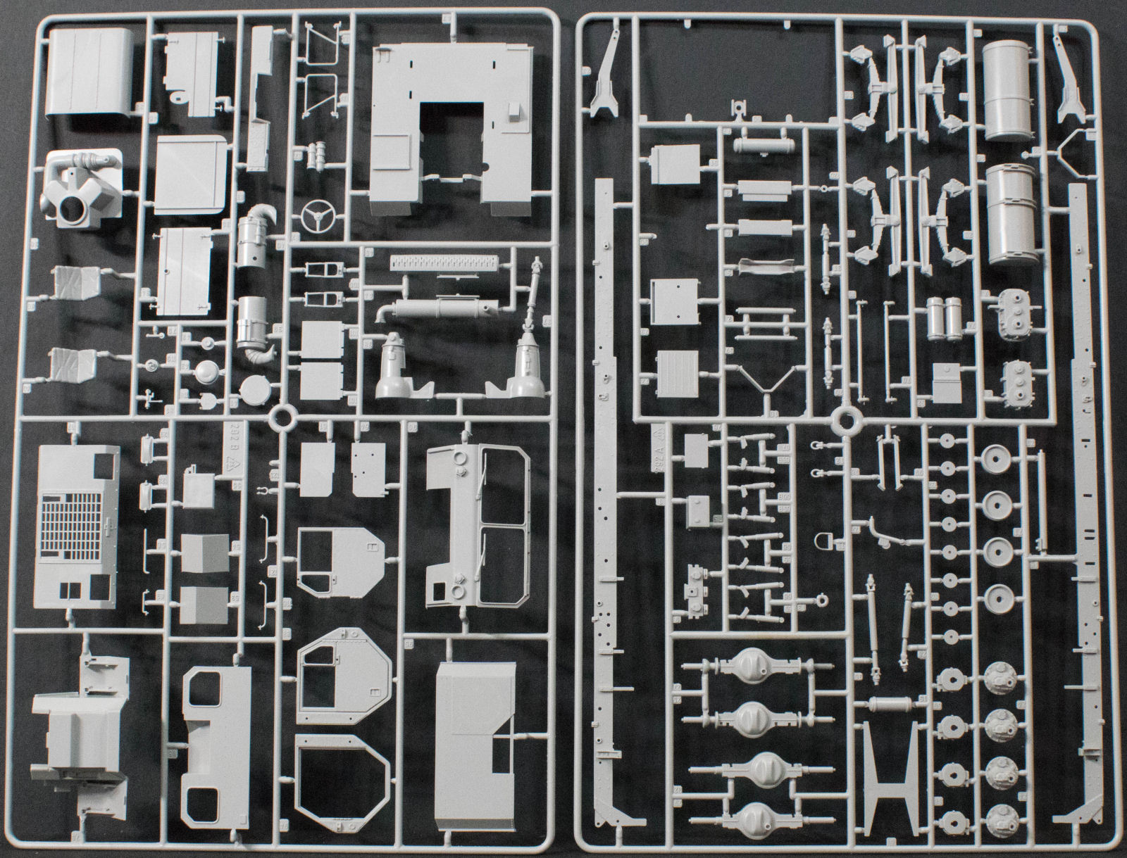 Italeri 6525 1/35 M1120 HEMTT LHS Parts Image 01