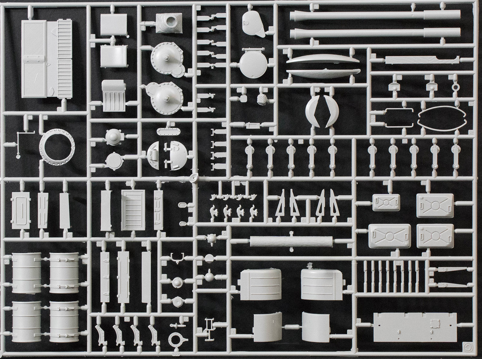 Italeri 6540 1/35 T-55 Iraqi Army Parts Image 02