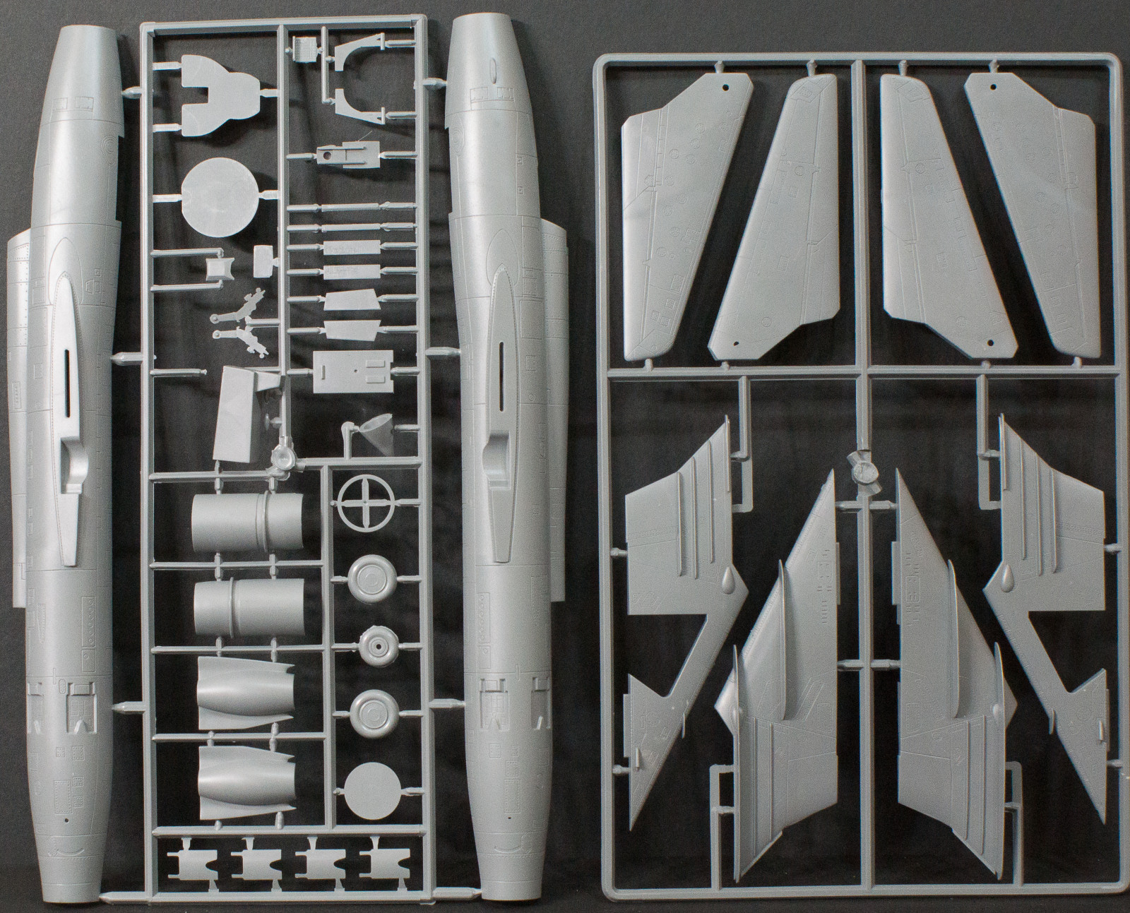 Karaya S4802 1/48 Su-17M4 Fitter K Parts Image 01