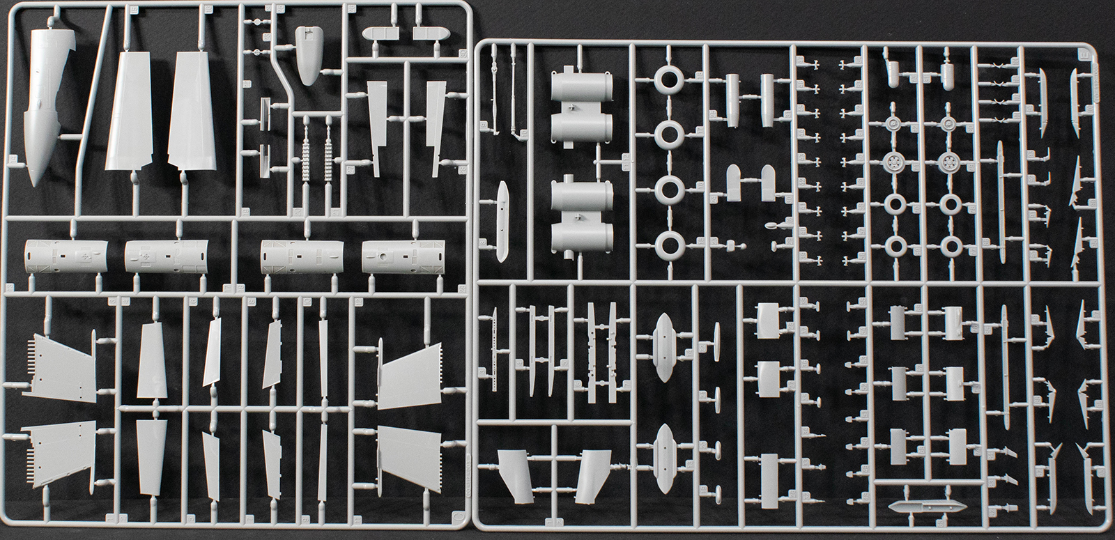 Kinetic 48033 1/48 F/A-18D ATARS Hornet Parts Image 04