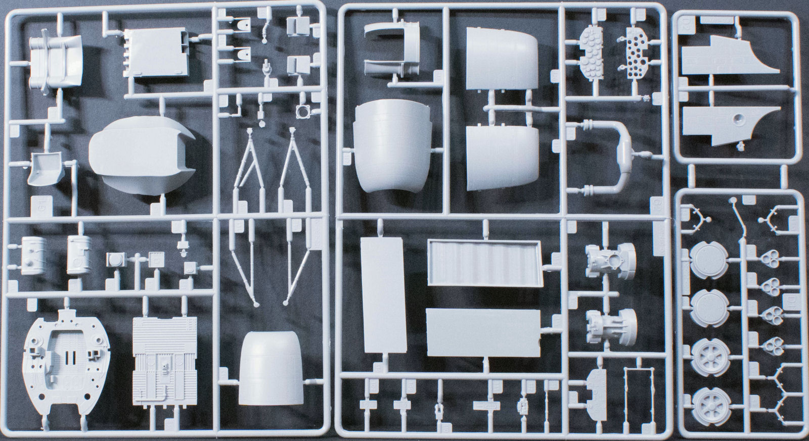 Kinetic K3208 1/24 P-47D Razorback Thunderbolt Parts Image 07