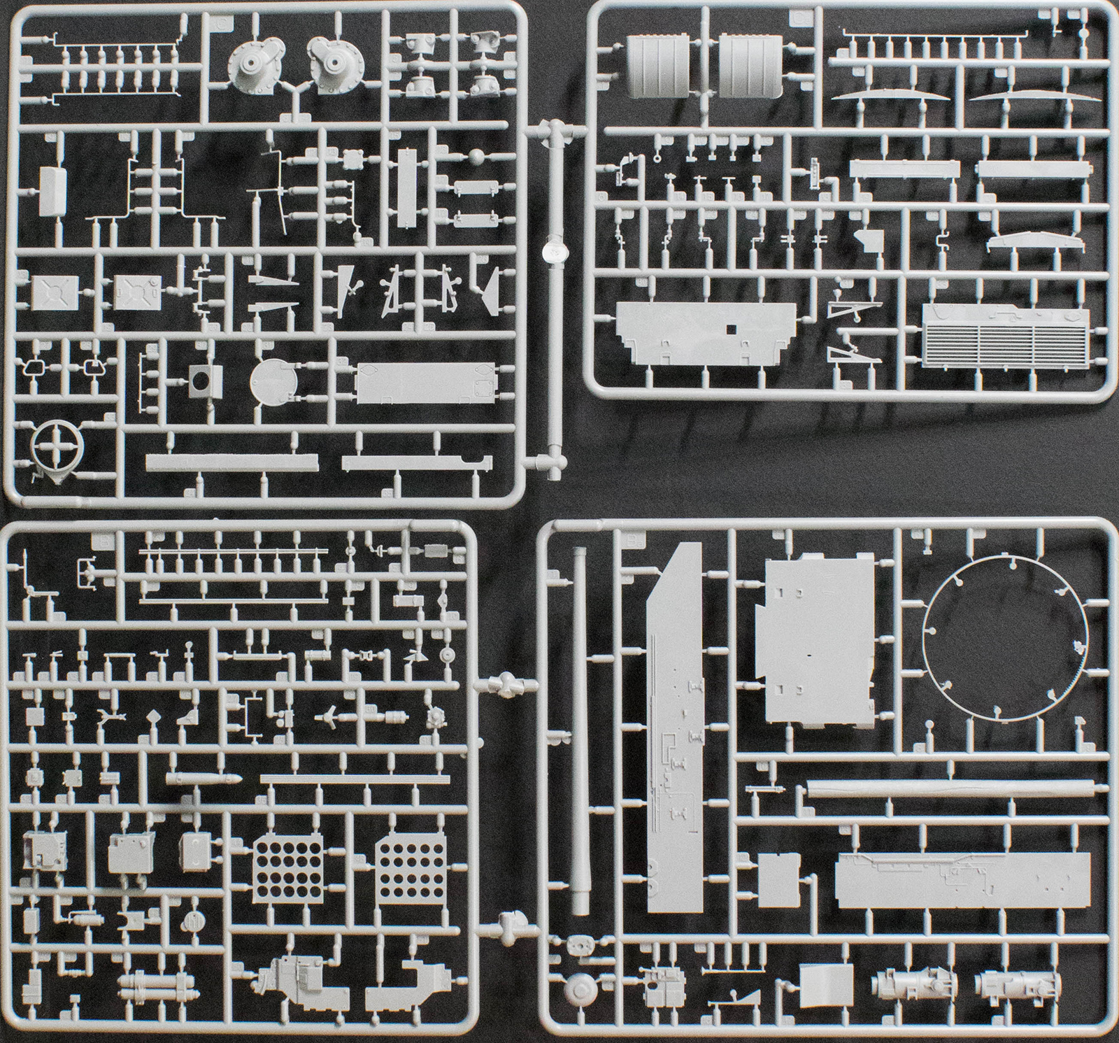 MiniArt 37007 1/35 T-54-3 Soviet Medium Tank Parts Image 02