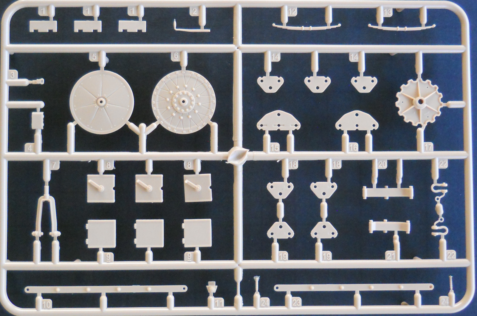 Meng TS011 1/35 French FT-17 Rivet Turret First Look Image 02