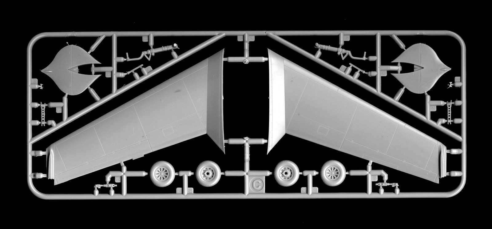 Modelsvit 4808 1/48 XP-55 Ascender Review Image 03