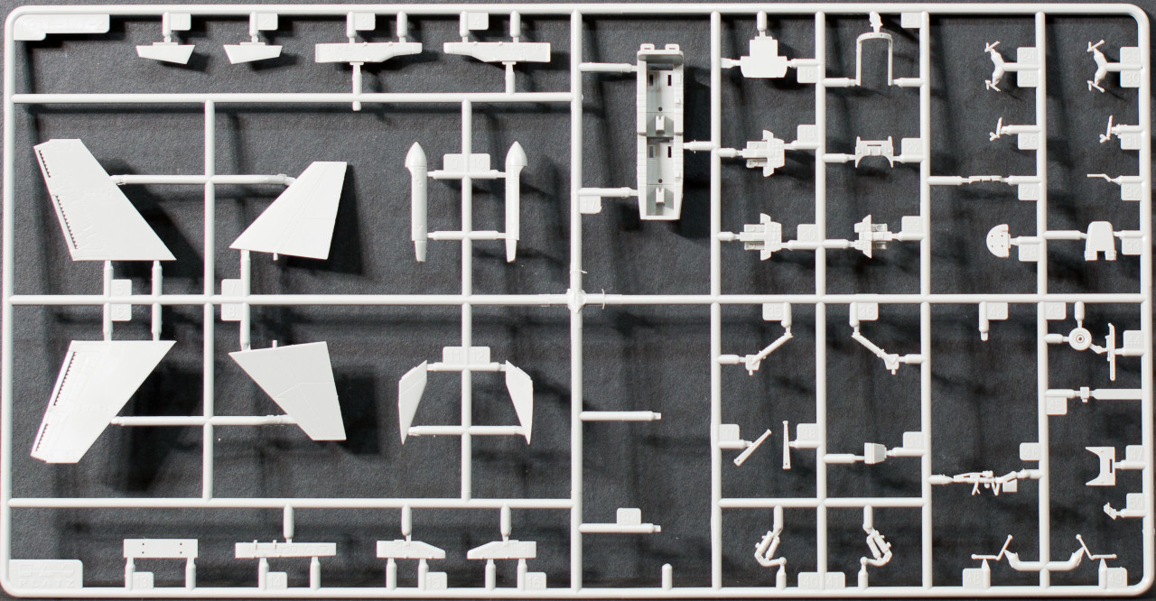 Platz AC-9 1/72 Mitsubishi F-1 JASDF Parts Image 02