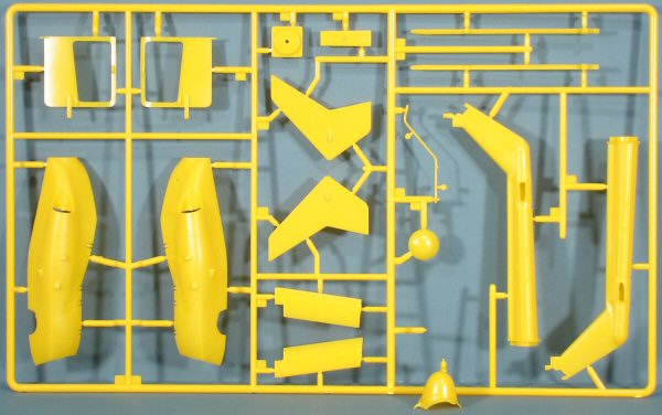 Revell 4481 1/32 Eurocopter EC145 'ADAC' Kit First Look Image 02