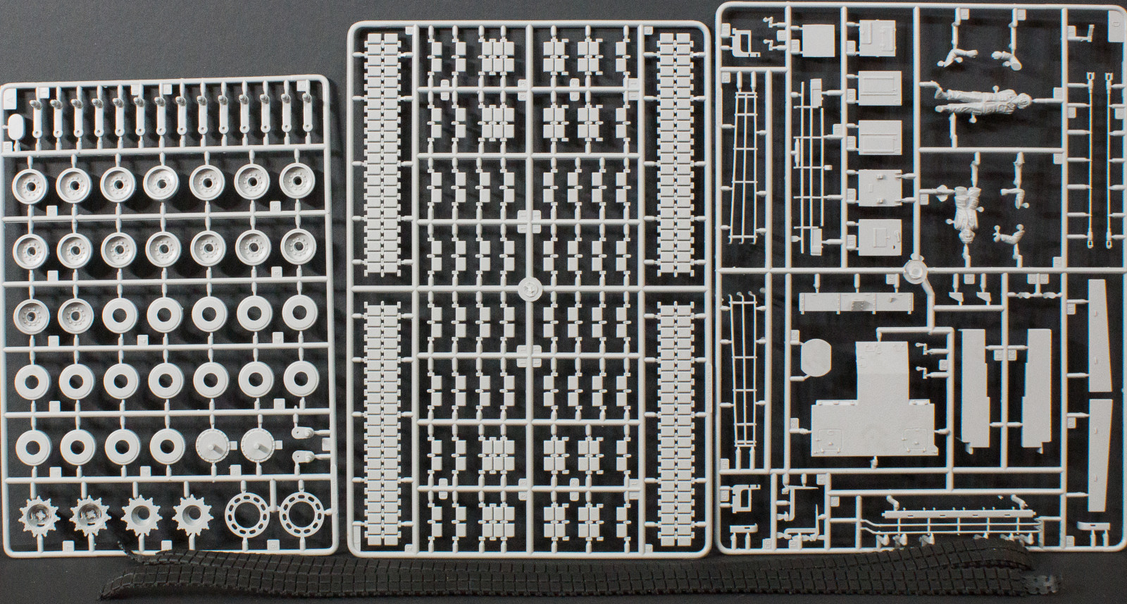 Trumpeter 01535 1/35 M1A1/A2 Abrams 5 in 1 First Look Image 03