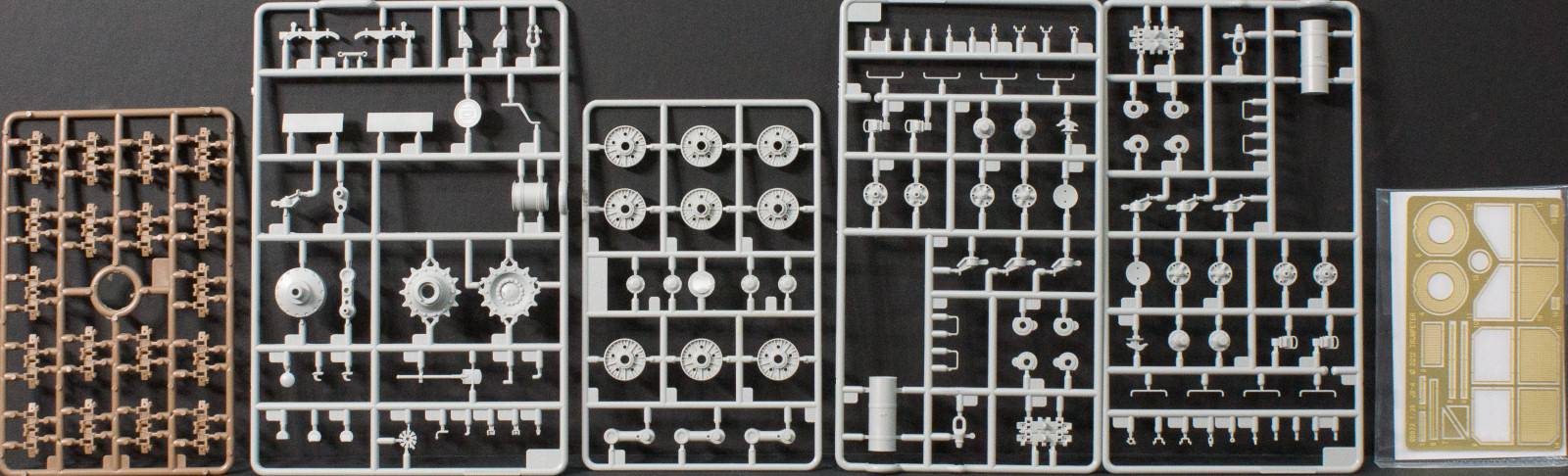 Trumpeter 05573 1/35 JS-4 (IS-4) Heavy Tank First Look Image 03