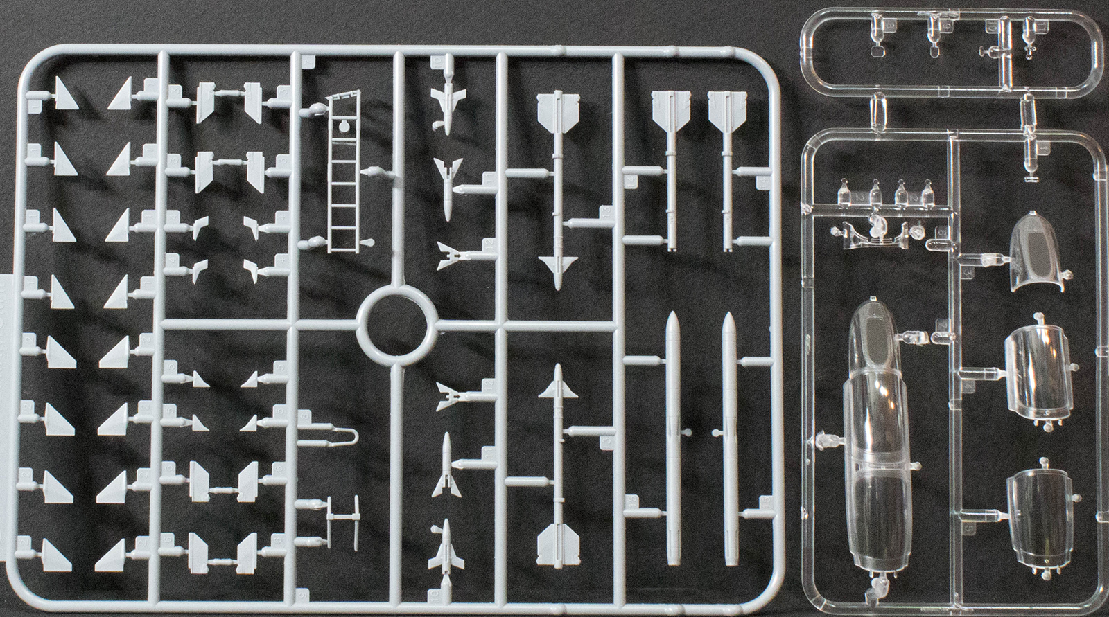 Zoukei-Mura Inc. 48005 1/48 F-4S Phantom II Parts Image 06