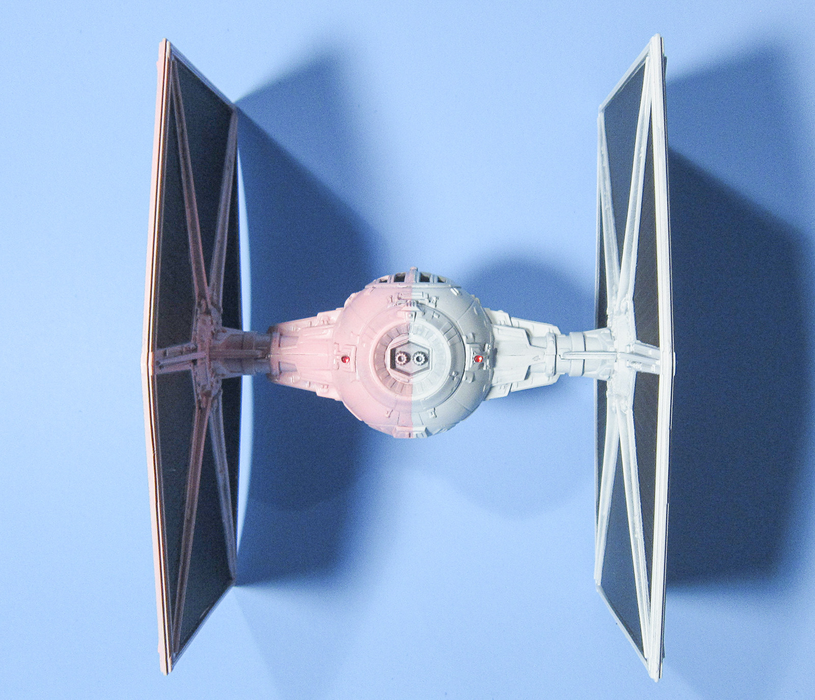 CultTVman Science Fiction 2014 - 1/48 TIE Fighter Image A026_03