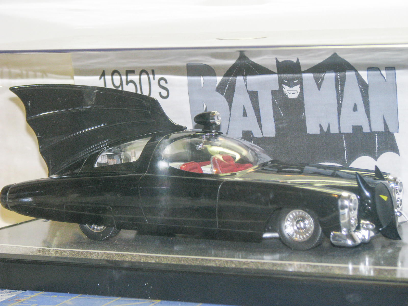 CultTVman Science Fiction 2014 - 1/25 Batmobile Image A082_01