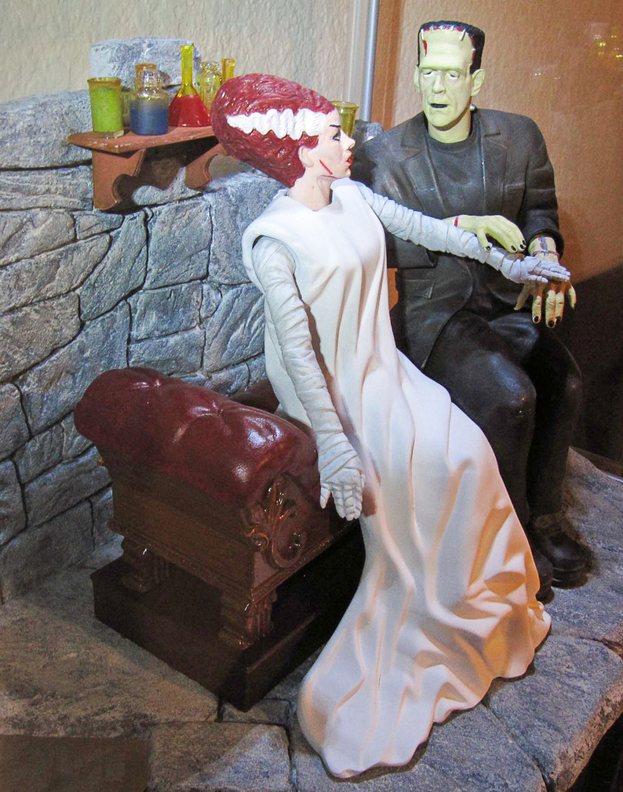 CultTVman Science Fiction 2014 - 1/8 The Bride of Frankenstein Image A096_02