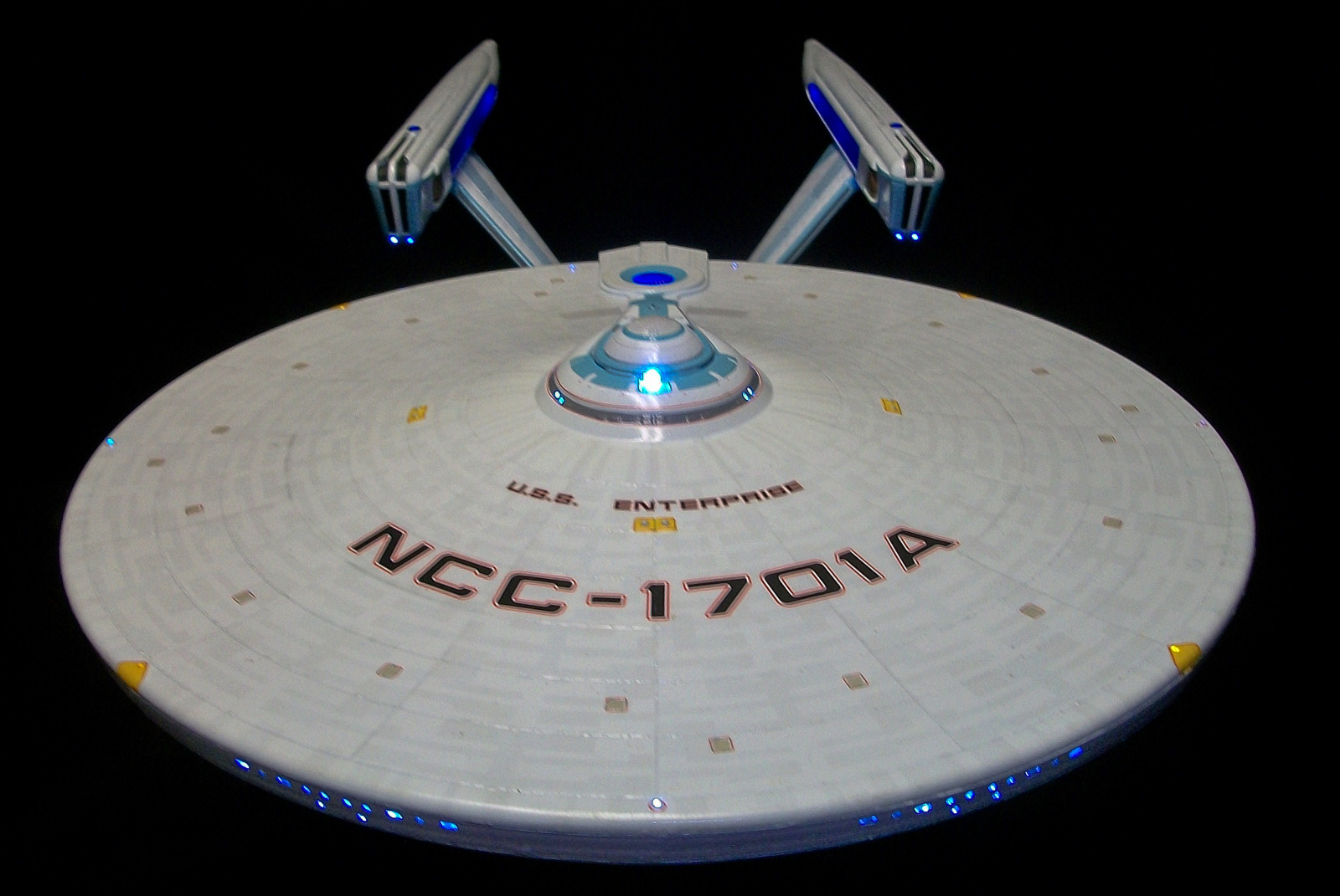 CultTVman Science Fiction 2014 - 1/350 USS Enterprise NCC-1701A Image A139_01