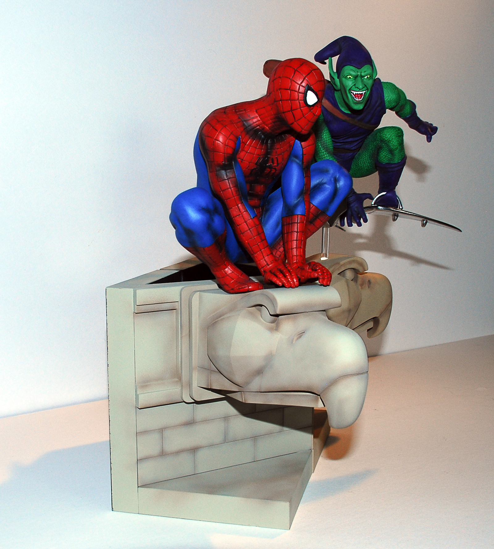 CultTVman Science Fiction 2014 - 1/6 Spiderman and Green Goblin Image A157_02