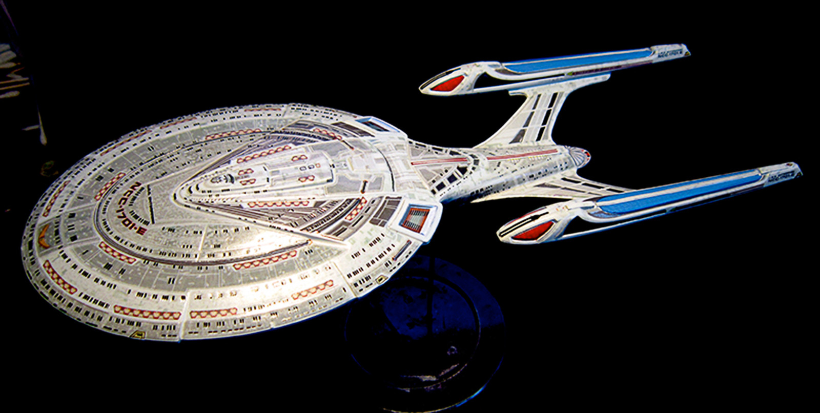 CultTVman Science Fiction 2014 - 1/2500 USS Enterprise NCC-1701E Image A201_03