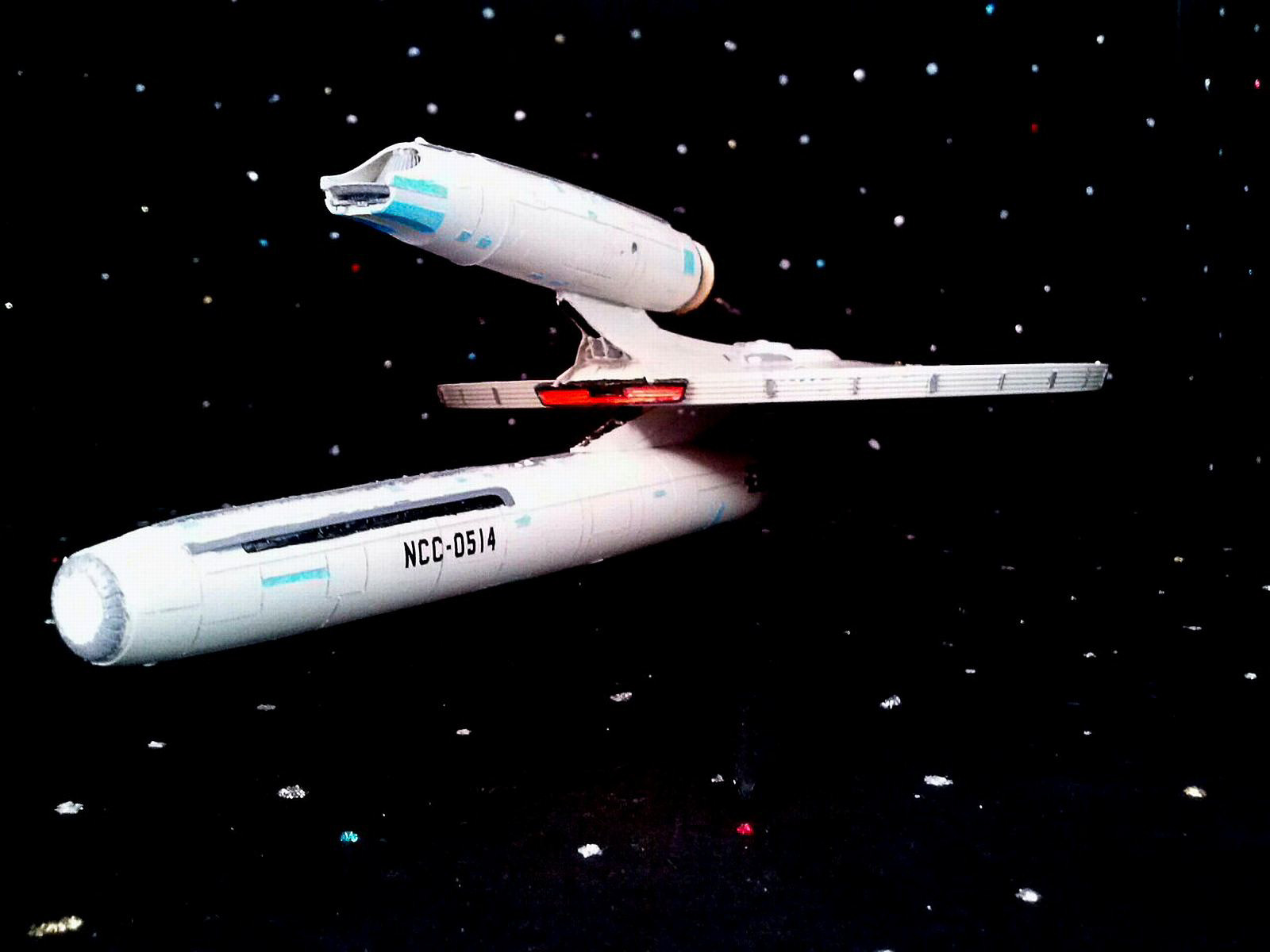 CultTVman Science Fiction 2014 - 1/1000 USS Kelvin Image A234_03