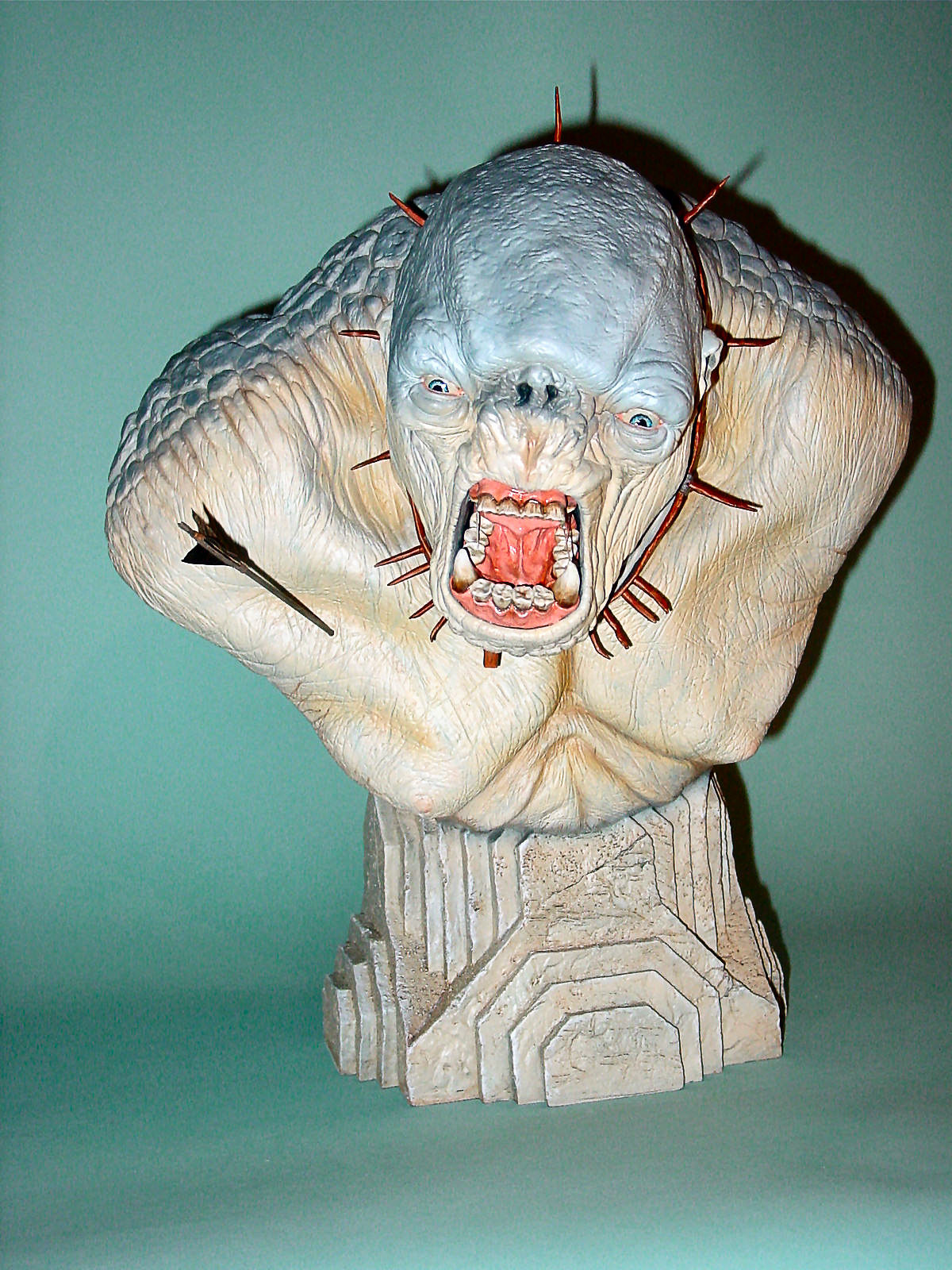 CultTVman Science Fiction 2014 - Cave Troll Bust Image A277_01