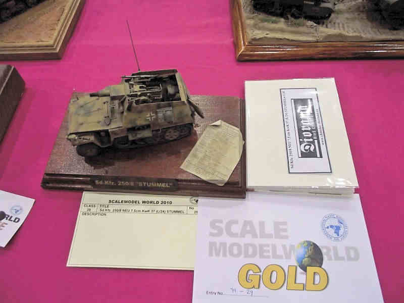 Scale Model World 2010 Contest Room Photo 154