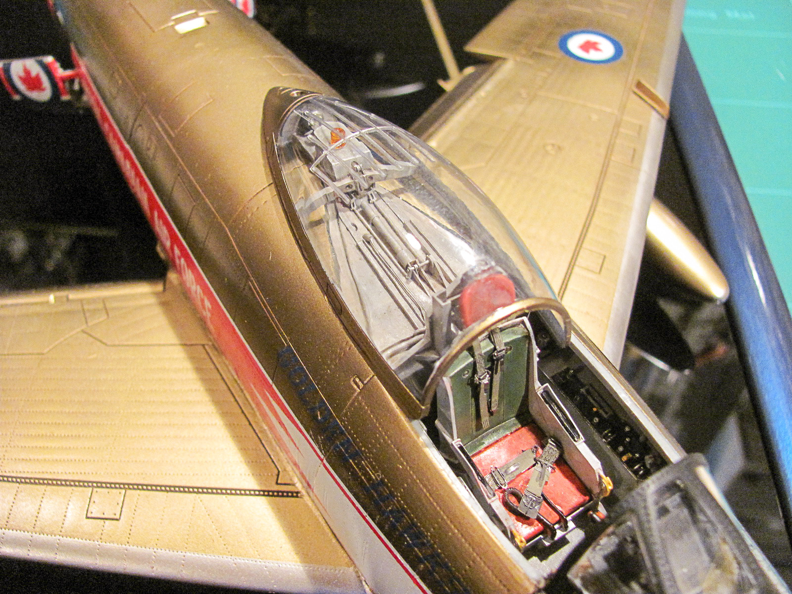 Kinetic Models/Lucky Model Contest 2014 - 1/32 F-86F-30 Sabre Image A019_02