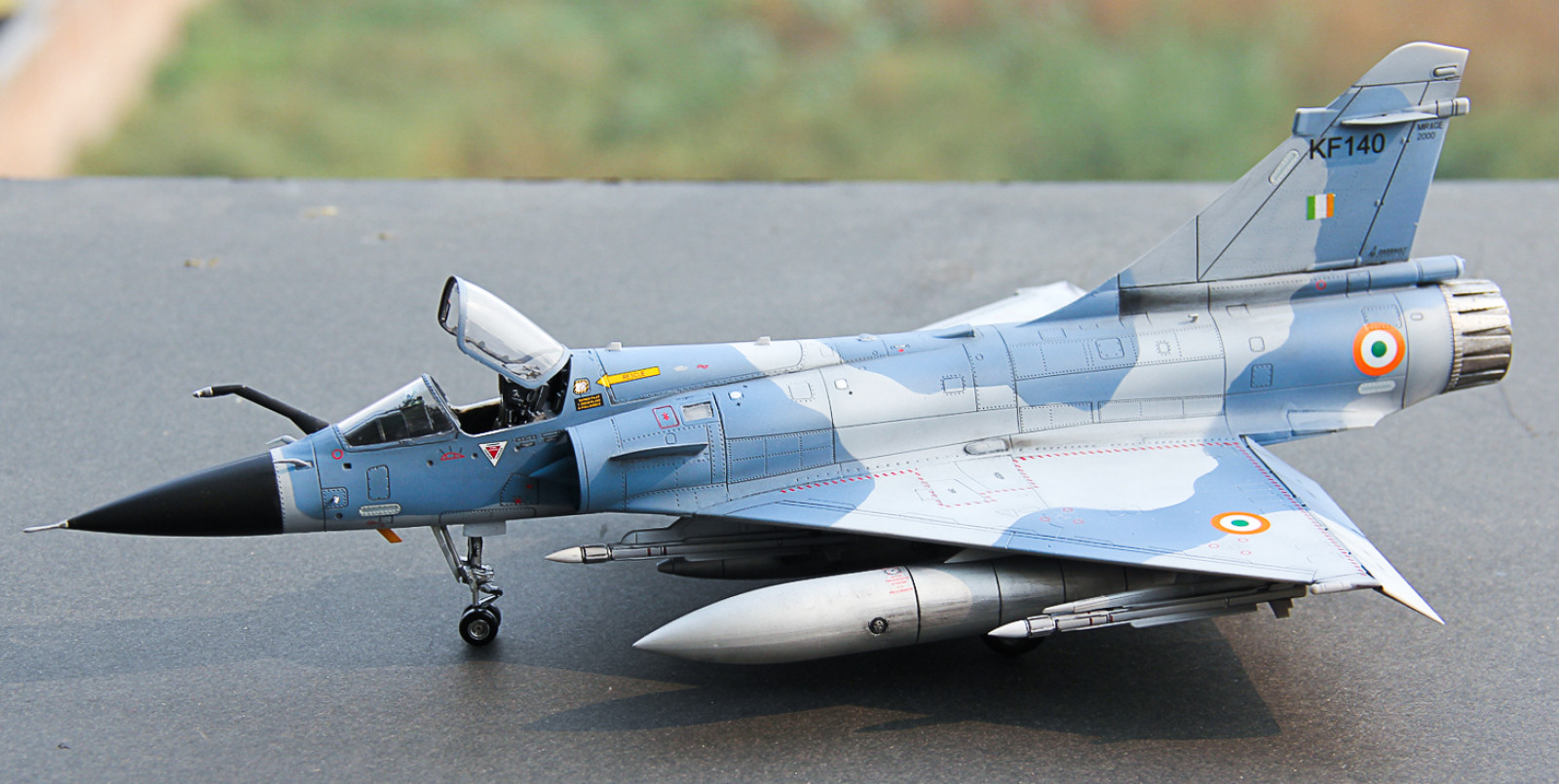 Kinetic Models/Lucky Model Contest 2014 - 1/48 Mirage 2000C Image A021_01