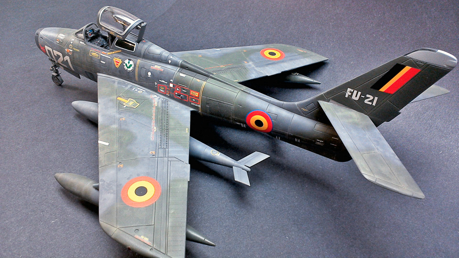 Kinetic Models/Lucky Model Contest 2014 - 1/48 F-84F Thunderstreak Image A033_02