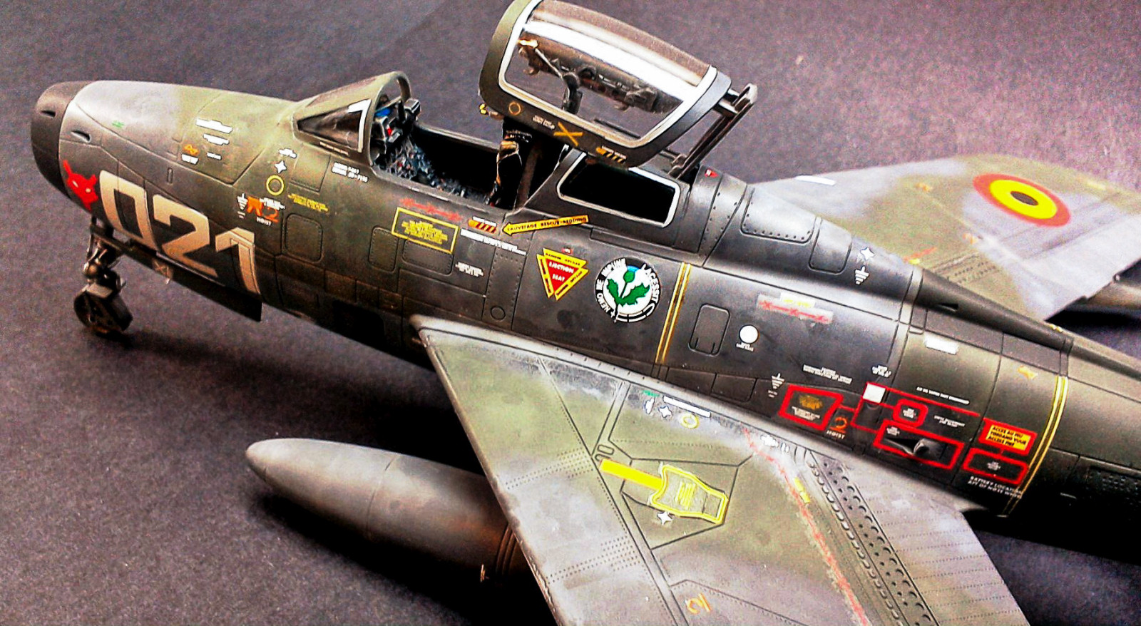 Kinetic Models/Lucky Model Contest 2014 - 1/48 F-84F Thunderstreak Image A033_03