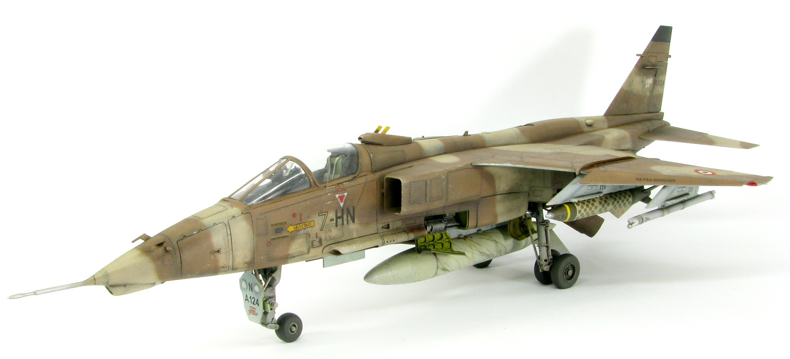 Kitty Hawk Models/Panda Hobby Contest 2014 - 1/48 Jaguar A Image A005-01