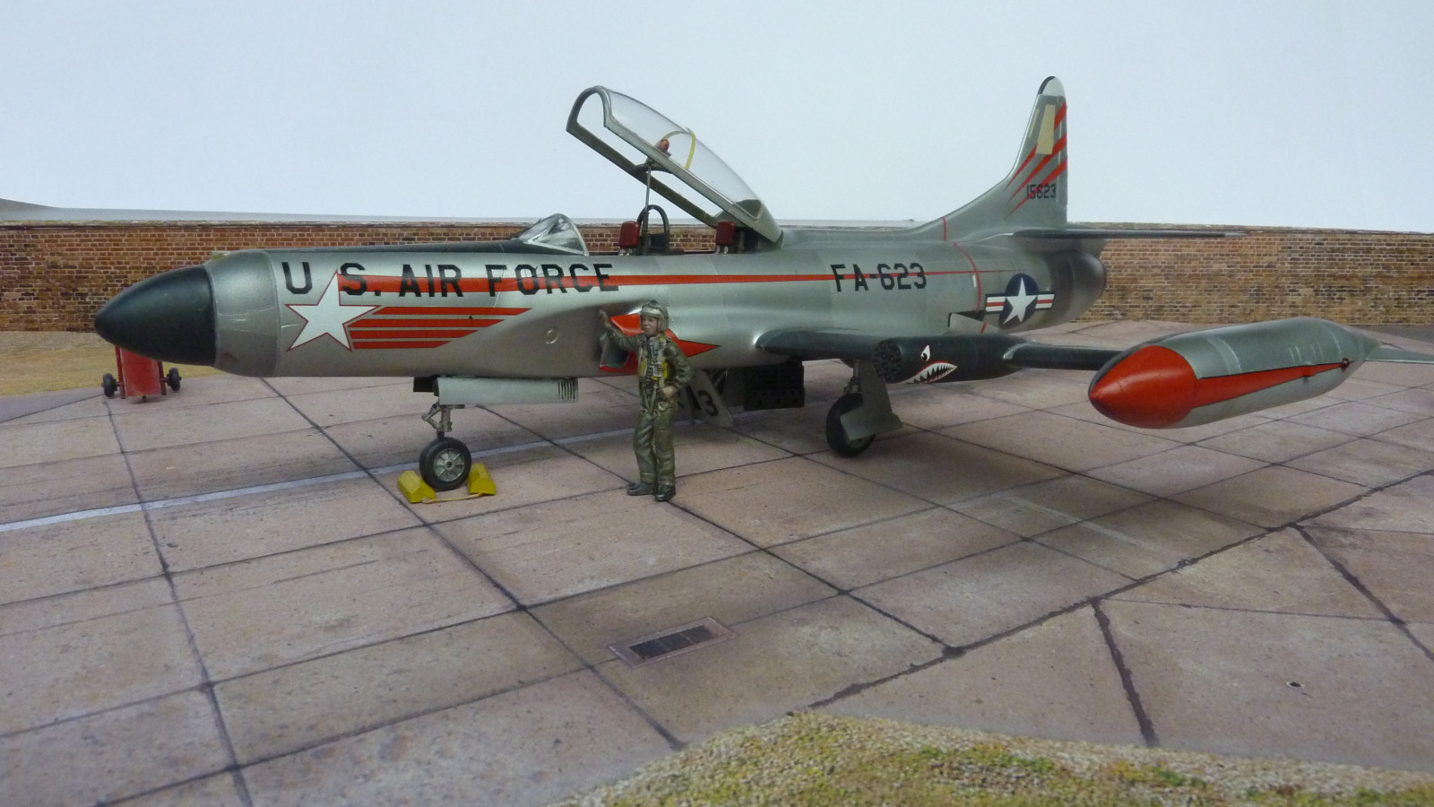 Kitty Hawk Models/Panda Hobby Contest 2014 - 1/48 F-94C Starfire Image A016_01