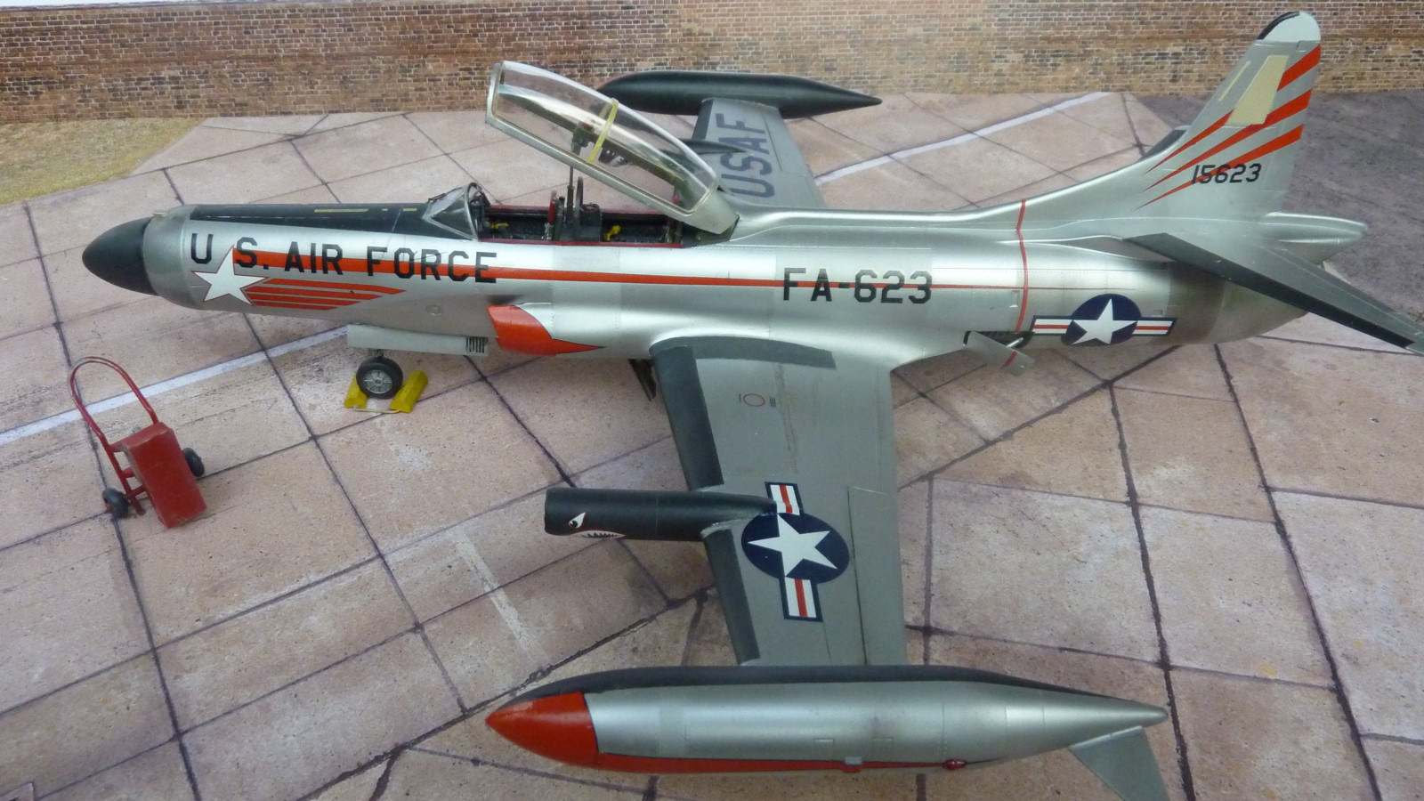 Kitty Hawk Models/Panda Hobby Contest 2014 - 1/48 F-94C Starfire Image A016_03