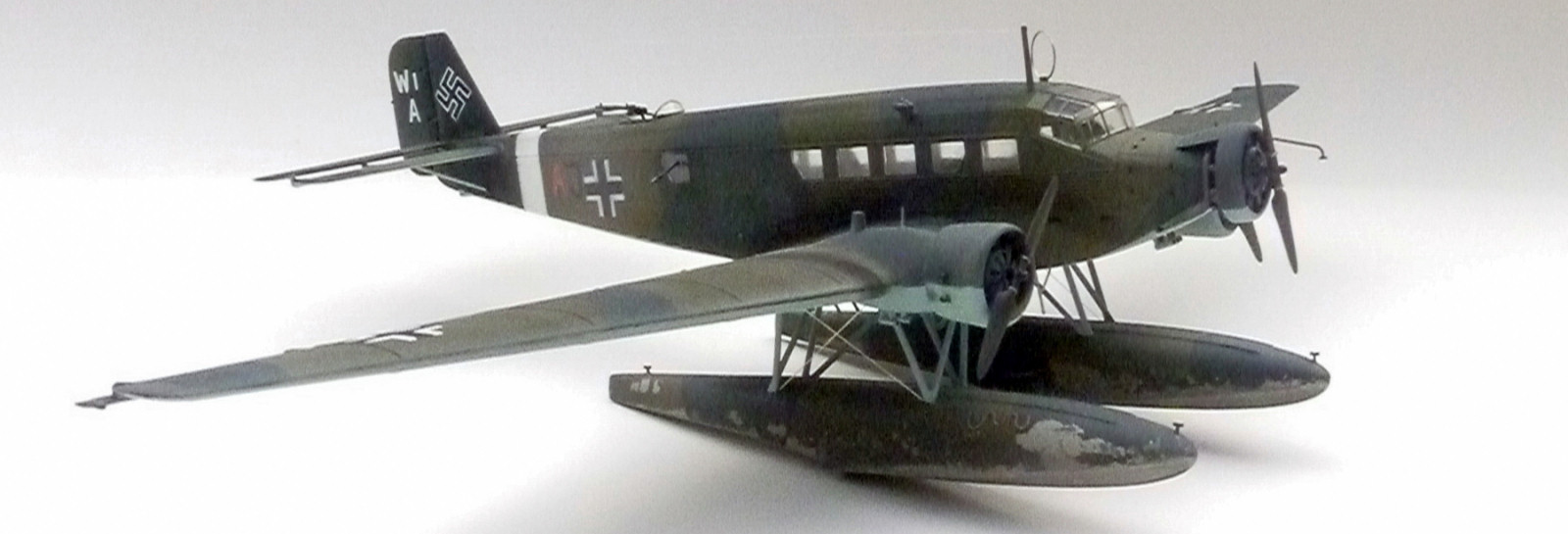 MRC/Italeri Contest 2013 - 1/72 Ju 52 Floatplane Image A045_03