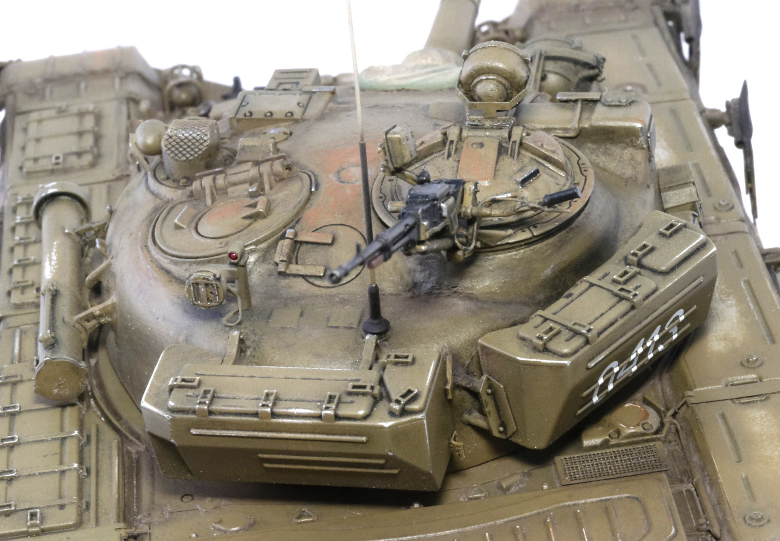 MRC/Academy Contest 2015 - 1/35 T-72M-1 Image A014_03