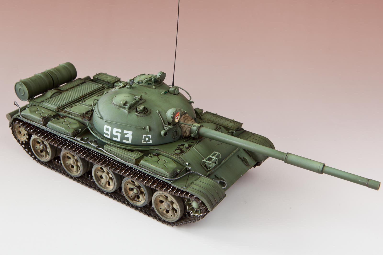 MRC/Academy Contest 2015 - 1/35 T-62 m1962 Image A022_04