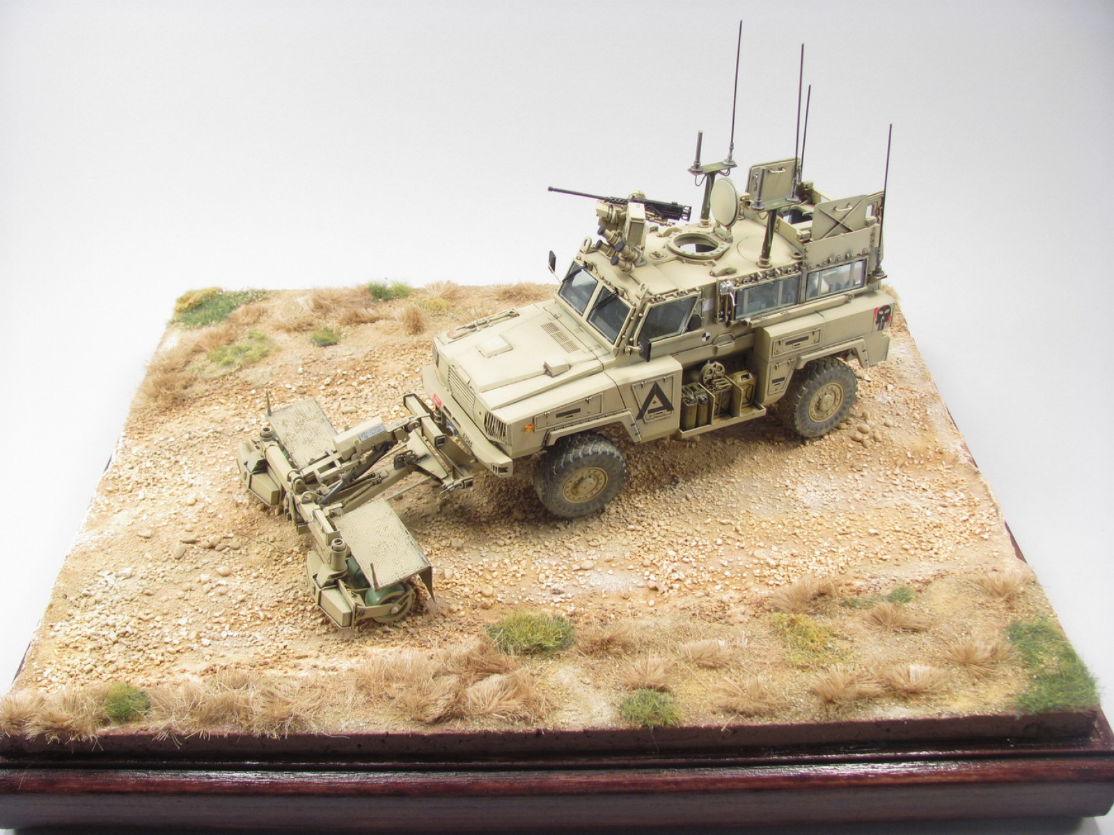 MRC/Academy Contest 2015 - 1/35 RG-31 Mk.3 Image A023_01